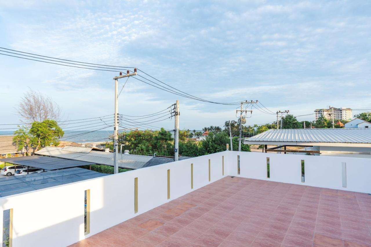 Fira Villa Huahin Exterior foto